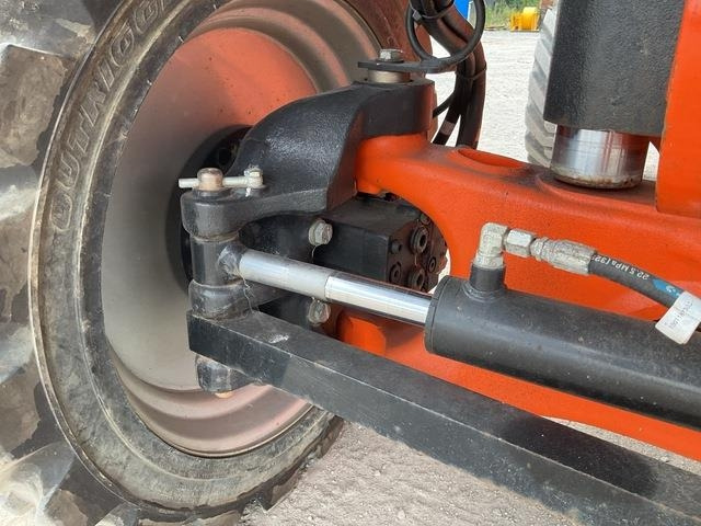 Τηλεσκοπικό ανυψωτικό JLG 660SJ: φωτογραφία 20 Τηλεσκοπικό ανυψωτικό JLG 660SJ: φωτογραφία 20