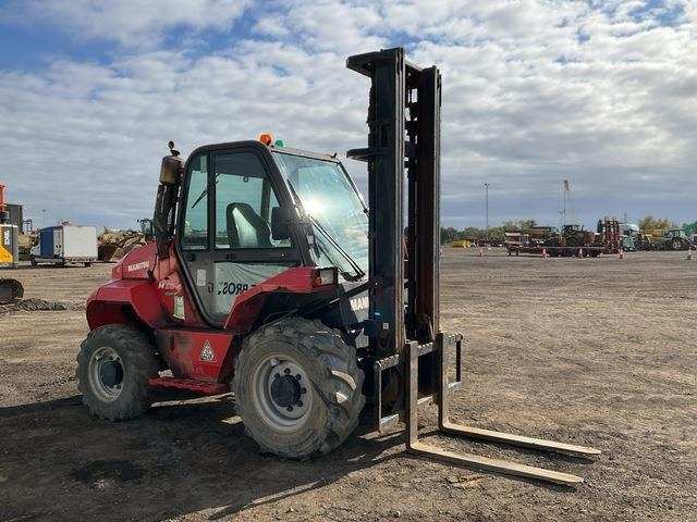 Manitou M30-4 - Φορτηγό ανωμάλου εδάφους: φωτογραφία 4 Manitou M30-4 - Φορτηγό ανωμάλου εδάφους: φωτογραφία 4