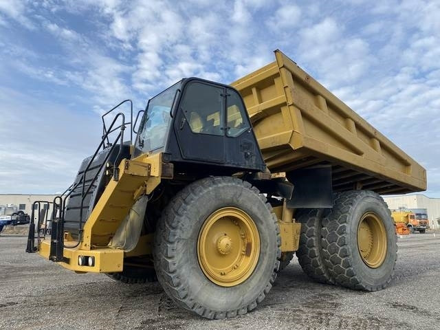 CAT 777F - Ανατρεπόμενο όχημα μεταφοράς λατομικών υλικών: φωτογραφία 1 CAT 777F - Ανατρεπόμενο όχημα μεταφοράς λατομικών υλικών: φωτογραφία 1