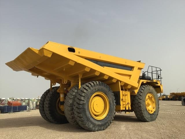 Komatsu HD785-5 - Ανατρεπόμενο όχημα μεταφοράς λατομικών υλικών: φωτογραφία 3 Komatsu HD785-5 - Ανατρεπόμενο όχημα μεταφοράς λατομικών υλικών: φωτογραφία 3
