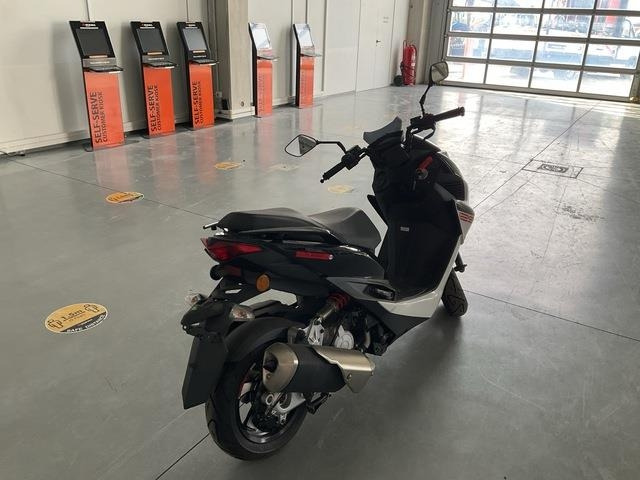 Malaguti Mission - Μοτοσικλέτα: φωτογραφία 3 Malaguti Mission - Μοτοσικλέτα: φωτογραφία 3