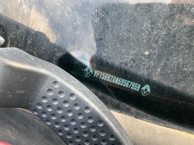 Renault Clio - Αυτοκίνητο: φωτογραφία 5 Renault Clio - Αυτοκίνητο: φωτογραφία 5