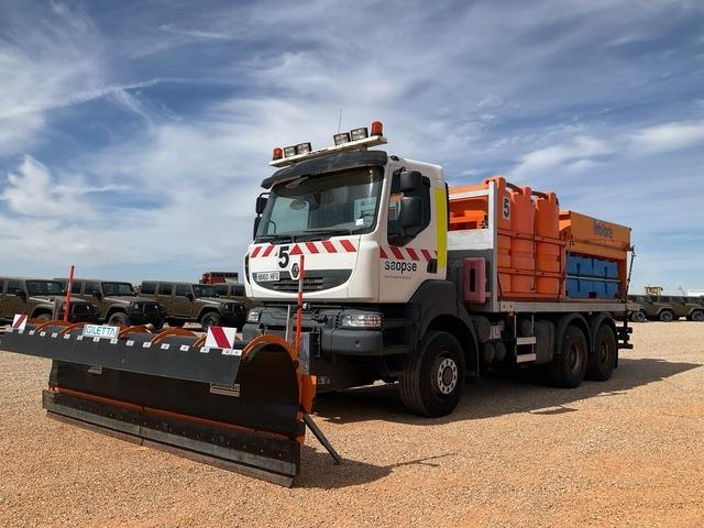 Renault Kerax 380DXI - Εκχιονιστικό μηχάνημα: φωτογραφία 1 Renault Kerax 380DXI - Εκχιονιστικό μηχάνημα: φωτογραφία 1