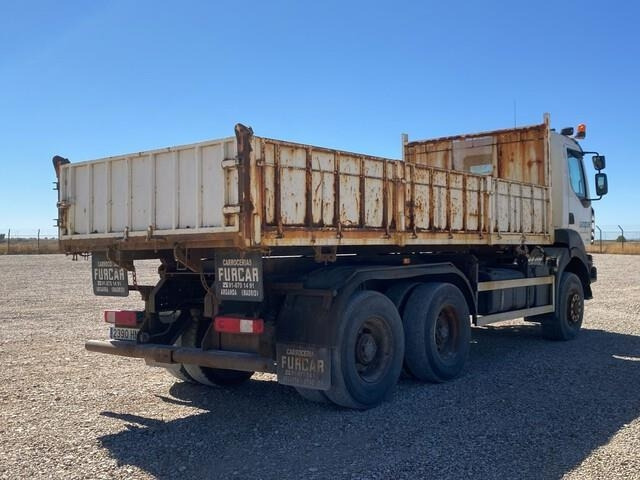 Renault Kerax - Φορτηγό ανατρεπόμενο: φωτογραφία 3 Renault Kerax - Φορτηγό ανατρεπόμενο: φωτογραφία 3