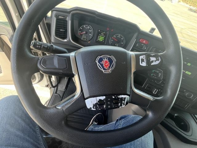 Τράκτορας Scania P410: φωτογραφία 20
