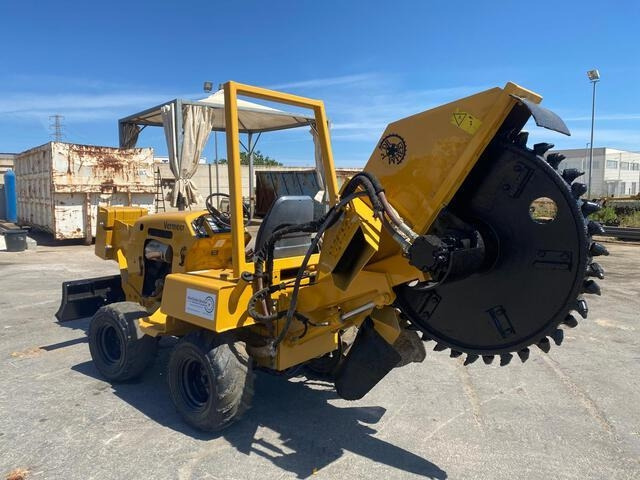Εκσκαφέας τάφρων Vermeer RT450: φωτογραφία 11