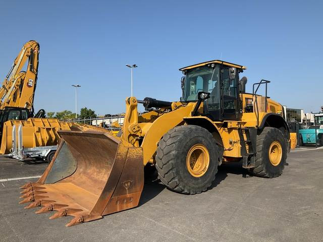 CAT 966M - Ελαστιχοφόρος φορτωτής: φωτογραφία 1 CAT 966M - Ελαστιχοφόρος φορτωτής: φωτογραφία 1