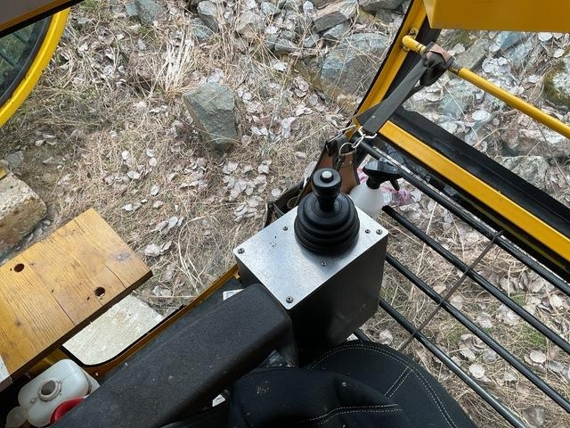 Kroll K420 - Πυργογερανός: φωτογραφία 4 Kroll K420 - Πυργογερανός: φωτογραφία 4