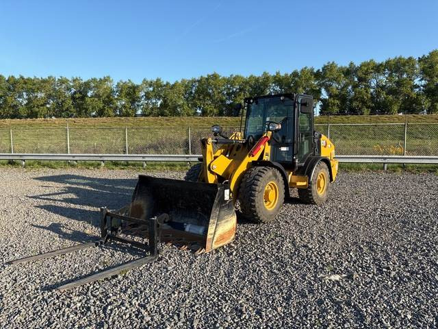 CAT 906 - Ελαστιχοφόρος φορτωτής: φωτογραφία 1 CAT 906 - Ελαστιχοφόρος φορτωτής: φωτογραφία 1