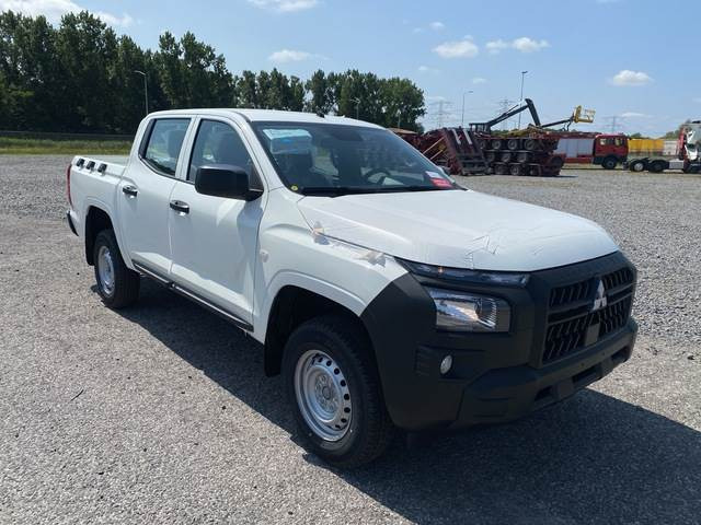 Mitsubishi L200 - Ελαφρύ επαγγελματικό: φωτογραφία 4 Mitsubishi L200 - Ελαφρύ επαγγελματικό: φωτογραφία 4