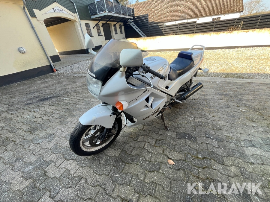 Motorcykler Honda VFR 750 2 styk - Μοτοσικλέτα: φωτογραφία 2 Motorcykler Honda VFR 750 2 styk - Μοτοσικλέτα: φωτογραφία 2