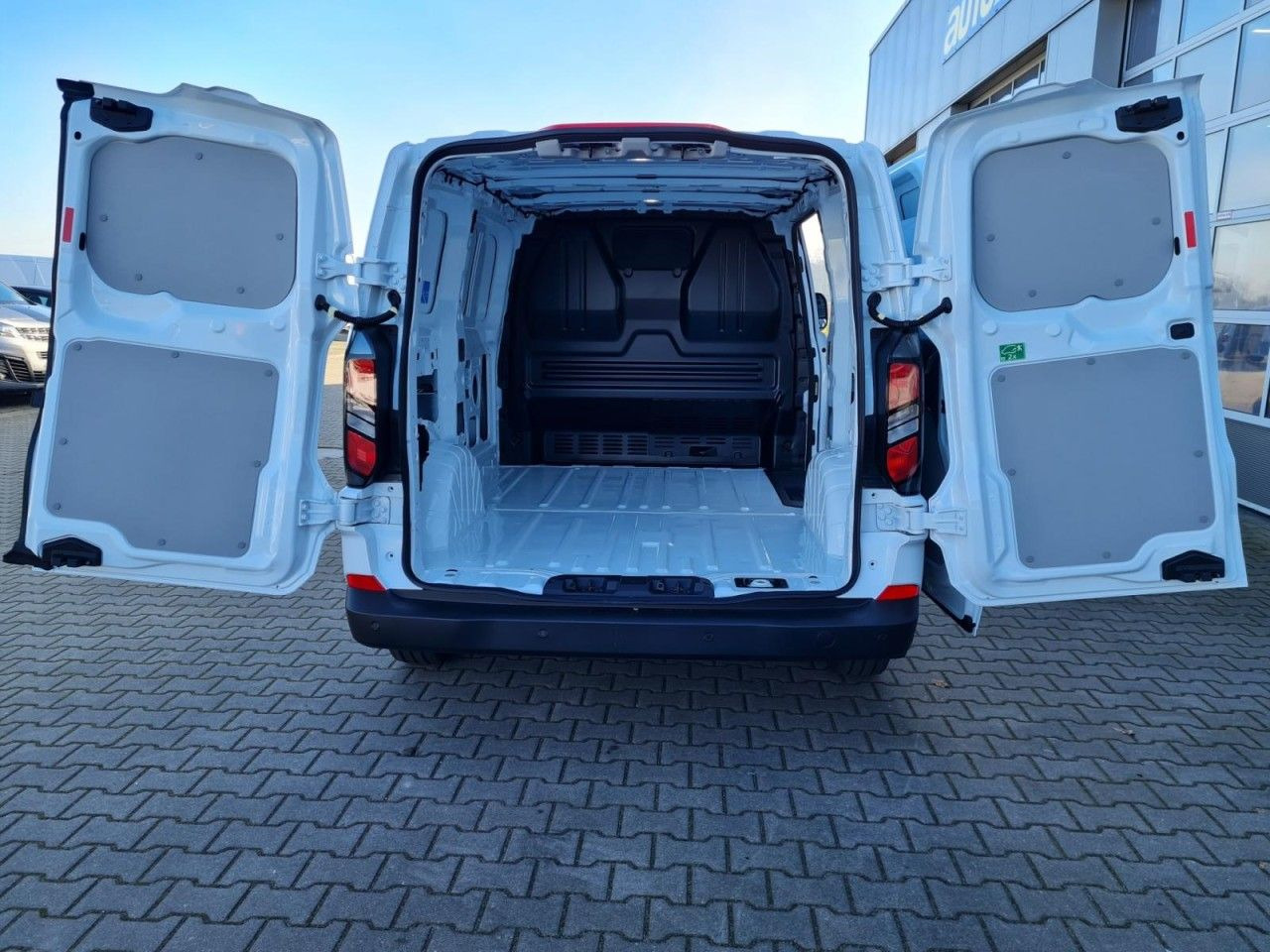 Ford Custom Kasten L1 Trend KLIMA KAMERA PDC TEMPOMAT - Μικρό βαν: φωτογραφία 5 Ford Custom Kasten L1 Trend KLIMA KAMERA PDC TEMPOMAT - Μικρό βαν: φωτογραφία 5
