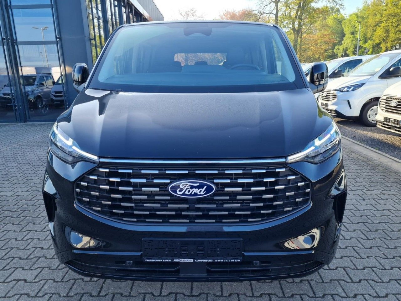 Ford Tourneo Custom 320 AG L2 Titanium 8 Sitze LEDER - Επιβατικό βαν: φωτογραφία 2 Ford Tourneo Custom 320 AG L2 Titanium 8 Sitze LEDER - Επιβατικό βαν: φωτογραφία 2