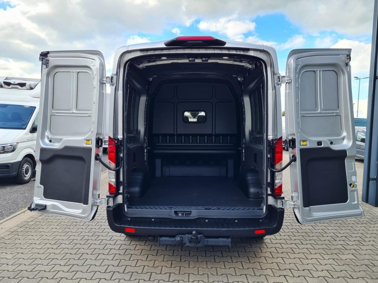 Ford Transit 3,5t Kasten Doka TDCi L3 Trend AHK PDC K - Βαν, Διπλοκάμπινο ελαφρύ επαγγελματικό: φωτογραφία 5 Ford Transit 3,5t Kasten Doka TDCi L3 Trend AHK PDC K - Βαν, Διπλοκάμπινο ελαφρύ επαγγελματικό: φωτογραφία 5