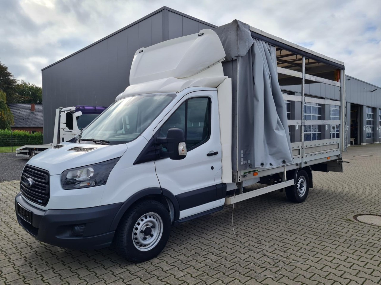 Ford Transit 35 Pritsche Schiebe Plane TDCi L3 KLIMA - Επαγγελματικό αυτοκίνητο με μουσαμά: φωτογραφία 2 Ford Transit 35 Pritsche Schiebe Plane TDCi L3 KLIMA - Επαγγελματικό αυτοκίνητο με μουσαμά: φωτογραφία 2