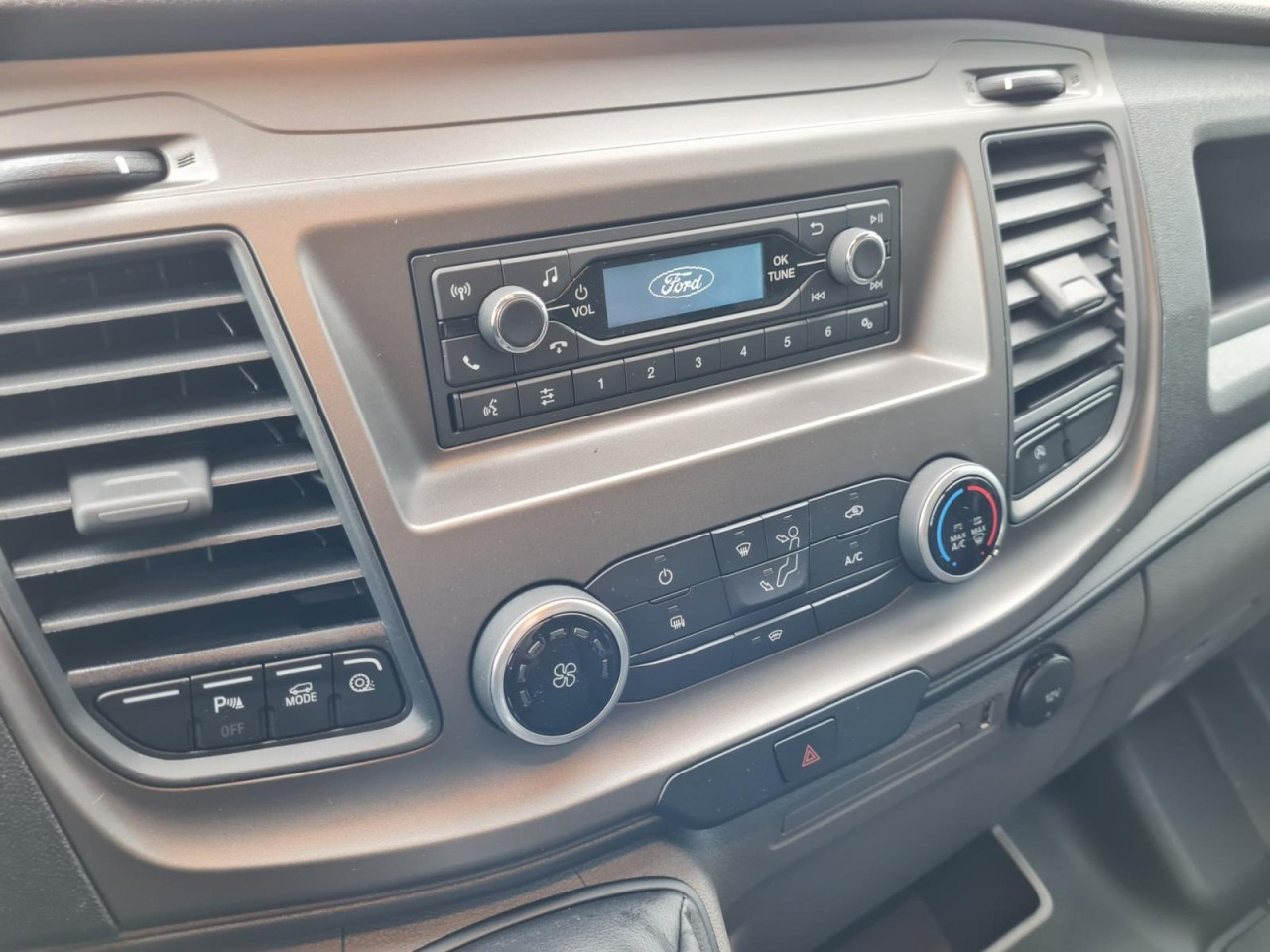 Μικρό βαν Ford Transit Kasten TDCi L2H2 Trend Klima Holzverkleid.: φωτογραφία 13