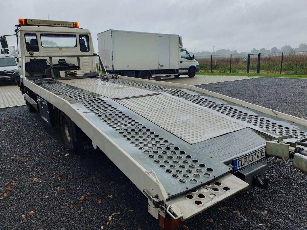 MAN LE 8.180 Autotransporter evtl. mit Anhänger - Φορτηγό αυτοκινητάμαξα: φωτογραφία 4 MAN LE 8.180 Autotransporter evtl. mit Anhänger - Φορτηγό αυτοκινητάμαξα: φωτογραφία 4