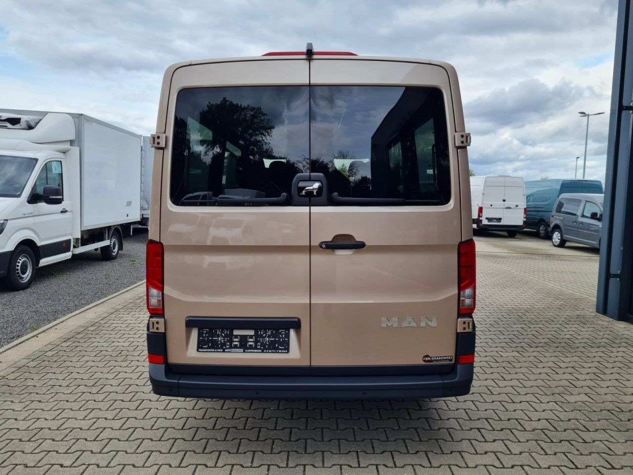 MAN TGE 3.180 TDi Kombi 9 Sitzer LED LM KAMERA Sonde - Επιβατικό βαν: φωτογραφία 5 MAN TGE 3.180 TDi Kombi 9 Sitzer LED LM KAMERA Sonde - Επιβατικό βαν: φωτογραφία 5