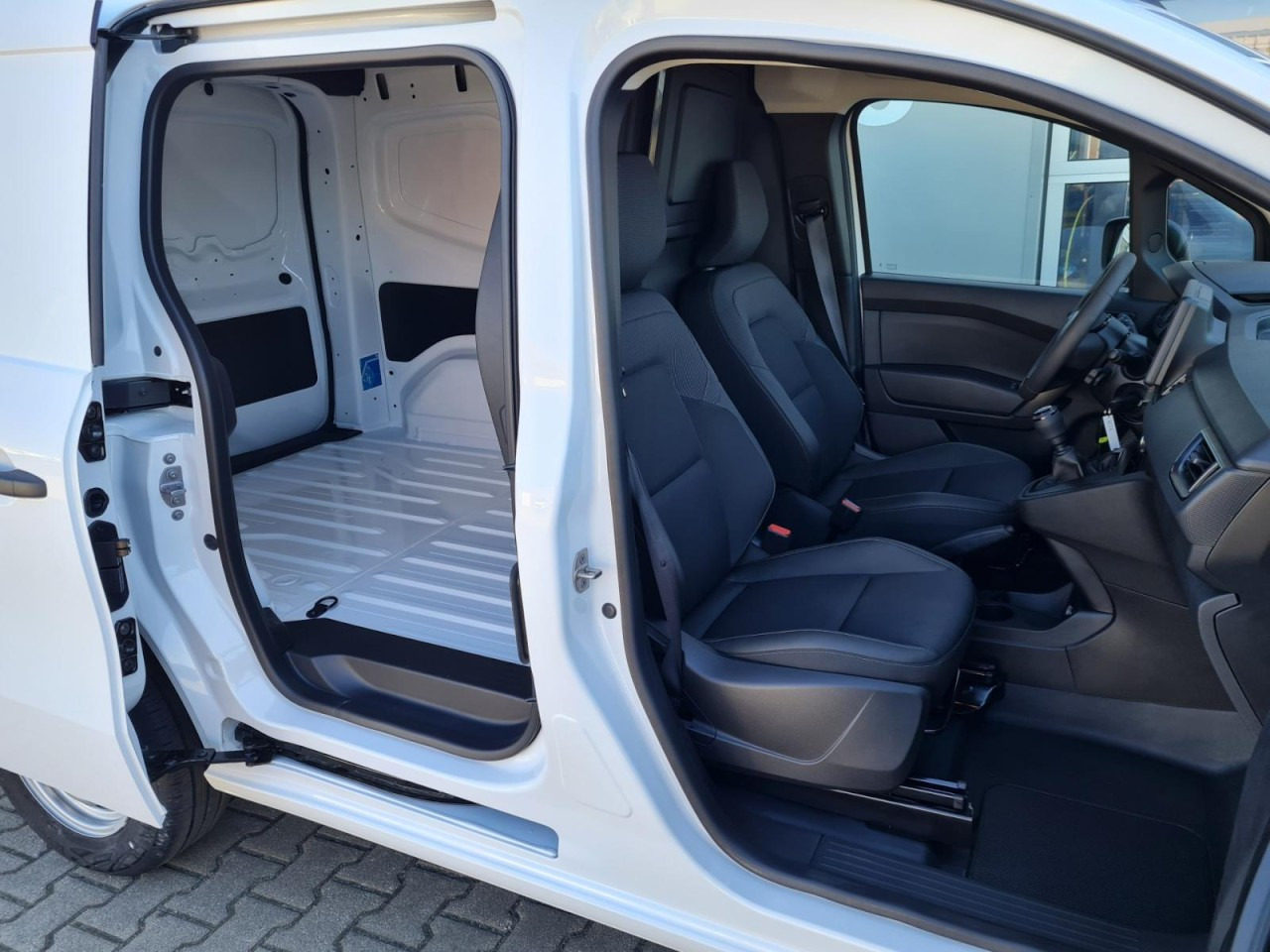 Renault Kangoo Van Kasten L1H1 TCe 1.3i KLIMA PDC TEMPOMAT - Μικρό βαν: φωτογραφία 4 Renault Kangoo Van Kasten L1H1 TCe 1.3i KLIMA PDC TEMPOMAT - Μικρό βαν: φωτογραφία 4