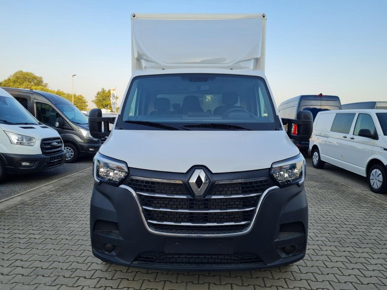 Renault Master 3.5t Möbel Koffer LBW KLIMA KOMFORT TEMPO - Επαγγελματικό αυτοκίνητο κόφα: φωτογραφία 2 Renault Master 3.5t Möbel Koffer LBW KLIMA KOMFORT TEMPO - Επαγγελματικό αυτοκίνητο κόφα: φωτογραφία 2