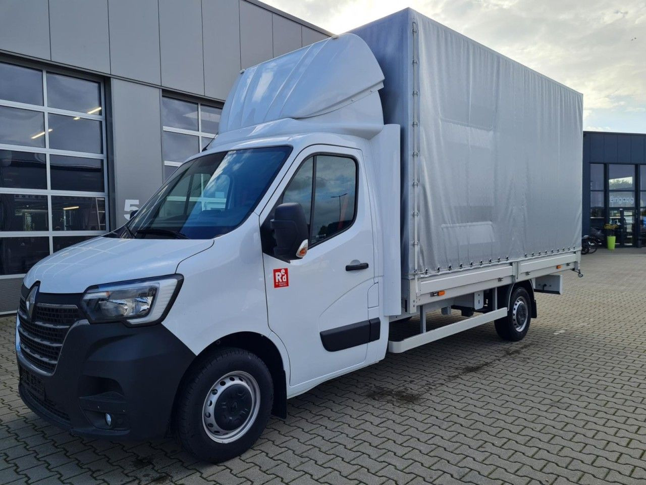 Renault Master 3,5t Pritsche Schiebe Plane ERGO TEMPOMAT - Επαγγελματικό αυτοκίνητο με μουσαμά: φωτογραφία 3 Renault Master 3,5t Pritsche Schiebe Plane ERGO TEMPOMAT - Επαγγελματικό αυτοκίνητο με μουσαμά: φωτογραφία 3