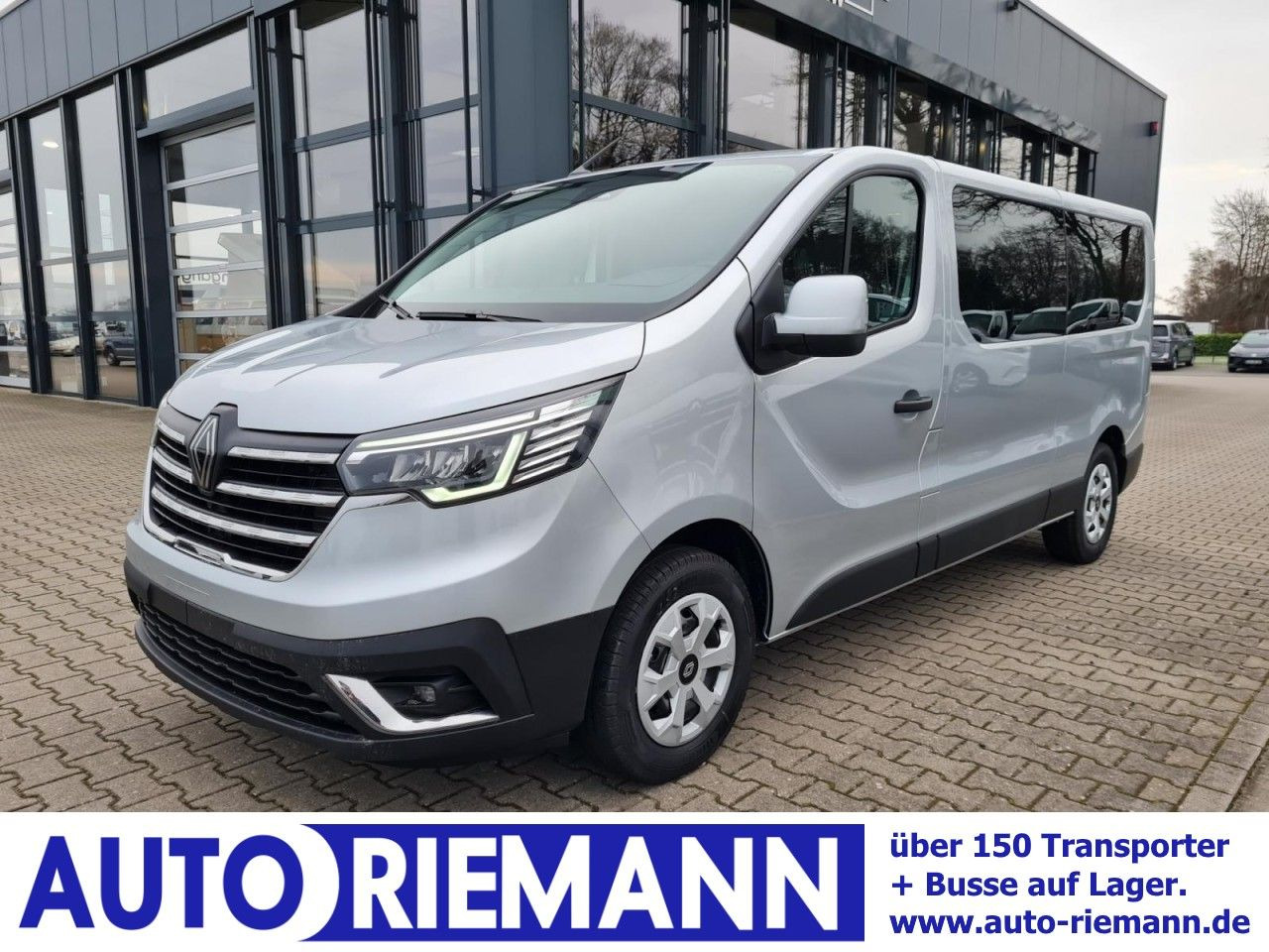 Renault Trafic Kombi 9-Sitze L2 Grand Equilibre KLIMA TE - Αυτοκίνητο: φωτογραφία 1 Renault Trafic Kombi 9-Sitze L2 Grand Equilibre KLIMA TE - Αυτοκίνητο: φωτογραφία 1