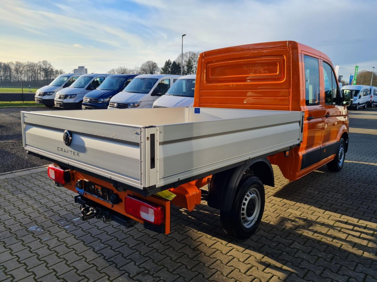 Volkswagen Crafter 35 Doka Pritsche MR AHK KLIMA PDC TEMPOMAT - Μικρό φορτηγό με καρότσα, Διπλοκάμπινο ελαφρύ επαγγελματικό: φωτογραφία 4 Volkswagen Crafter 35 Doka Pritsche MR AHK KLIMA PDC TEMPOMAT - Μικρό φορτηγό με καρότσα, Διπλοκάμπινο ελαφρύ επαγγελματικό: φωτογραφία 4