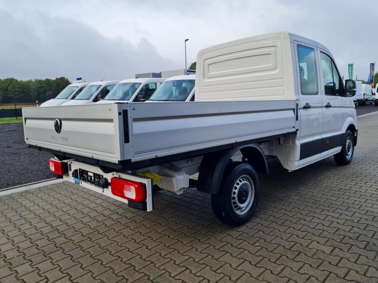 Volkswagen Crafter 35 Doka TDI Pritsche MR KLIMA TEMPOMAT - Μικρό φορτηγό με καρότσα, Διπλοκάμπινο ελαφρύ επαγγελματικό: φωτογραφία 4 Volkswagen Crafter 35 Doka TDI Pritsche MR KLIMA TEMPOMAT - Μικρό φορτηγό με καρότσα, Διπλοκάμπινο ελαφρύ επαγγελματικό: φωτογραφία 4