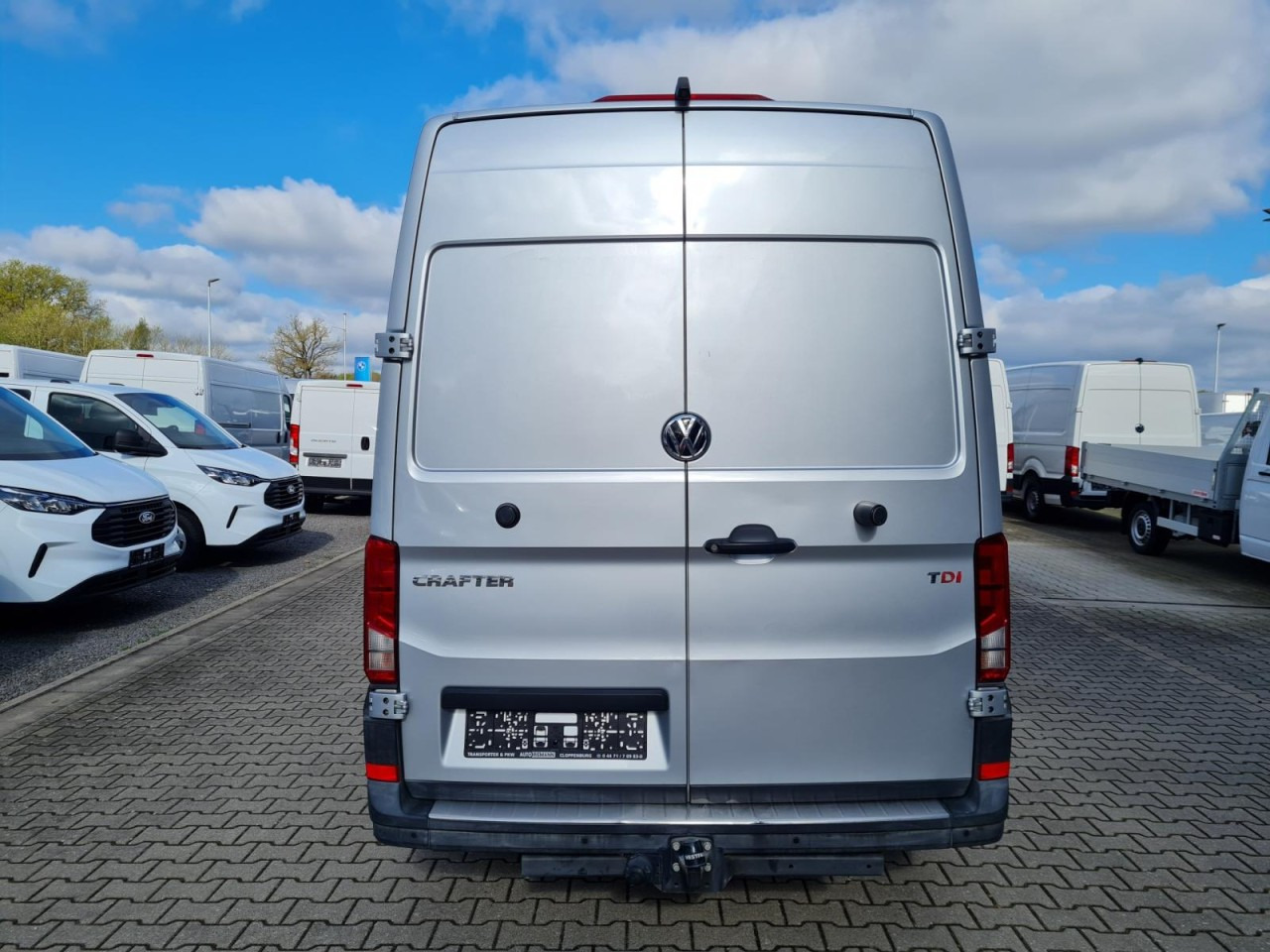 Volkswagen Crafter 35 Kasten TDI MR hoch NAVI KLIMA TEMPOMAT - Βαν: φωτογραφία 5 Volkswagen Crafter 35 Kasten TDI MR hoch NAVI KLIMA TEMPOMAT - Βαν: φωτογραφία 5