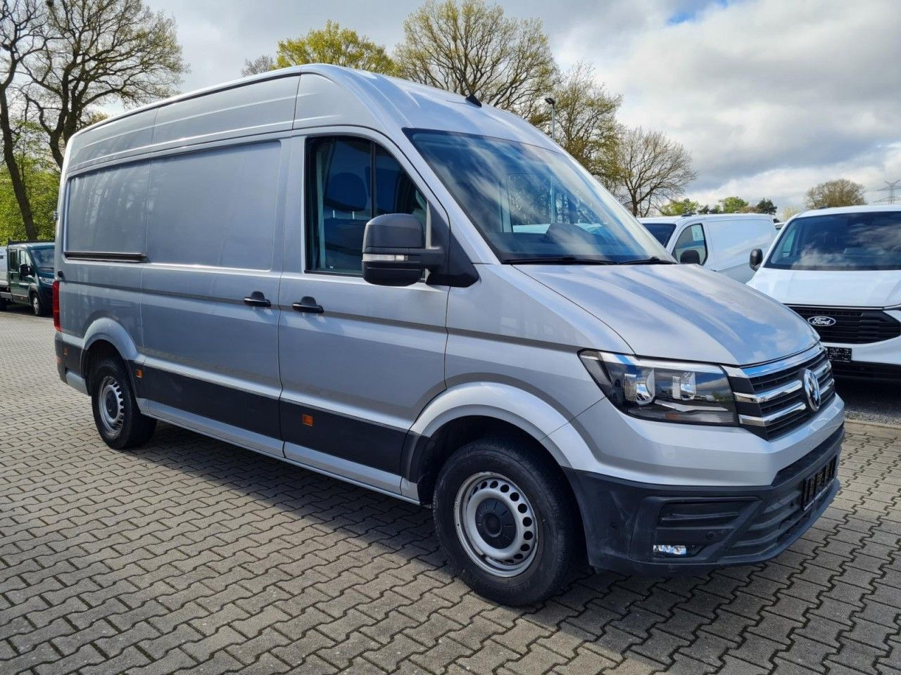Volkswagen Crafter 35 Kasten TDI MR hoch NAVI KLIMA TEMPOMA - Βαν: φωτογραφία 3 Volkswagen Crafter 35 Kasten TDI MR hoch NAVI KLIMA TEMPOMA - Βαν: φωτογραφία 3