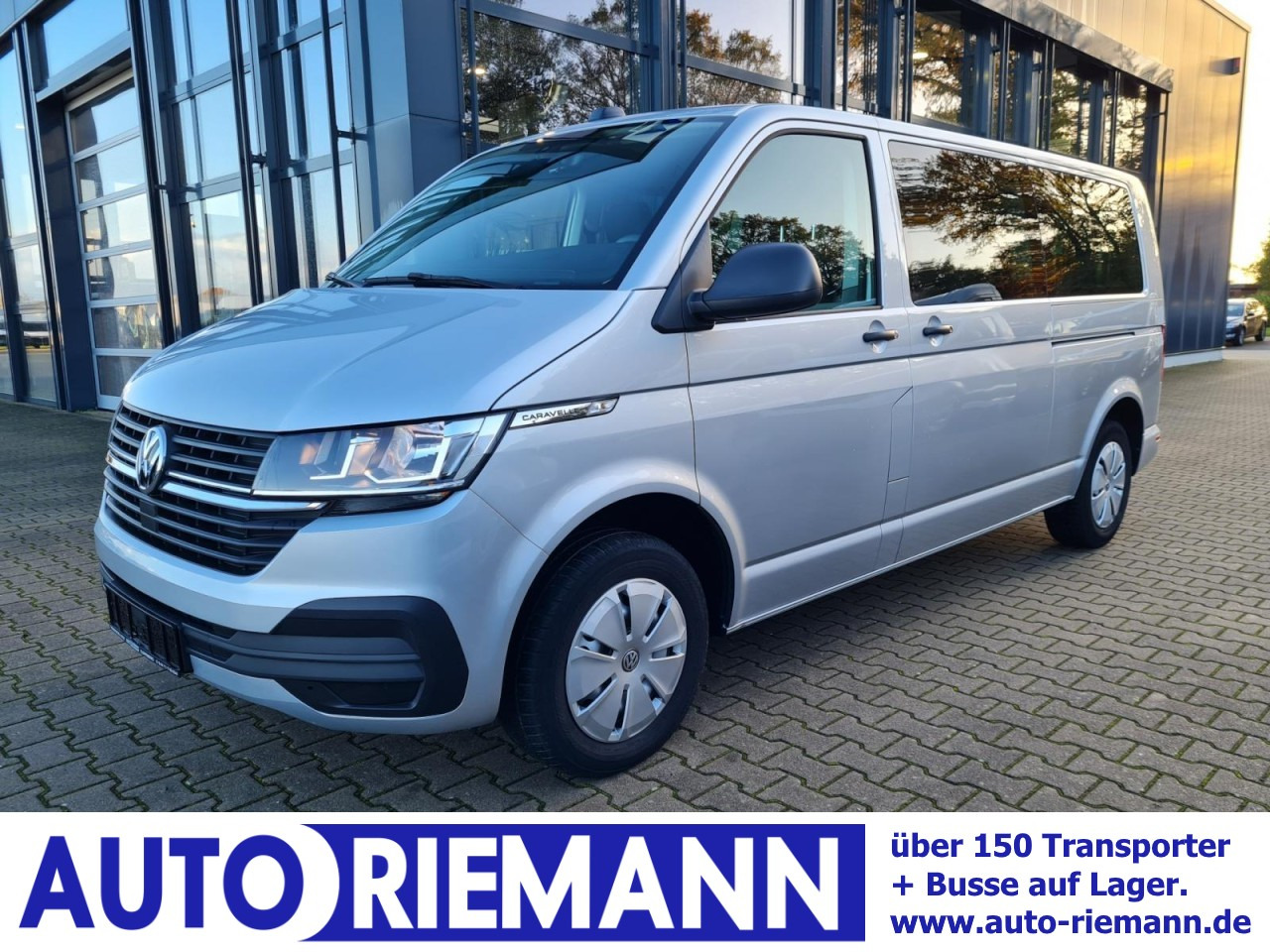 Volkswagen T6.1 Caravelle TDI lang 9 Sitzer 2 Schiebetüren Trendl. - Μικρό λεωφορείο, Επιβατικό βαν: φωτογραφία 1 Volkswagen T6.1 Caravelle TDI lang 9 Sitzer 2 Schiebetüren Trendl. - Μικρό λεωφορείο, Επιβατικό βαν: φωτογραφία 1