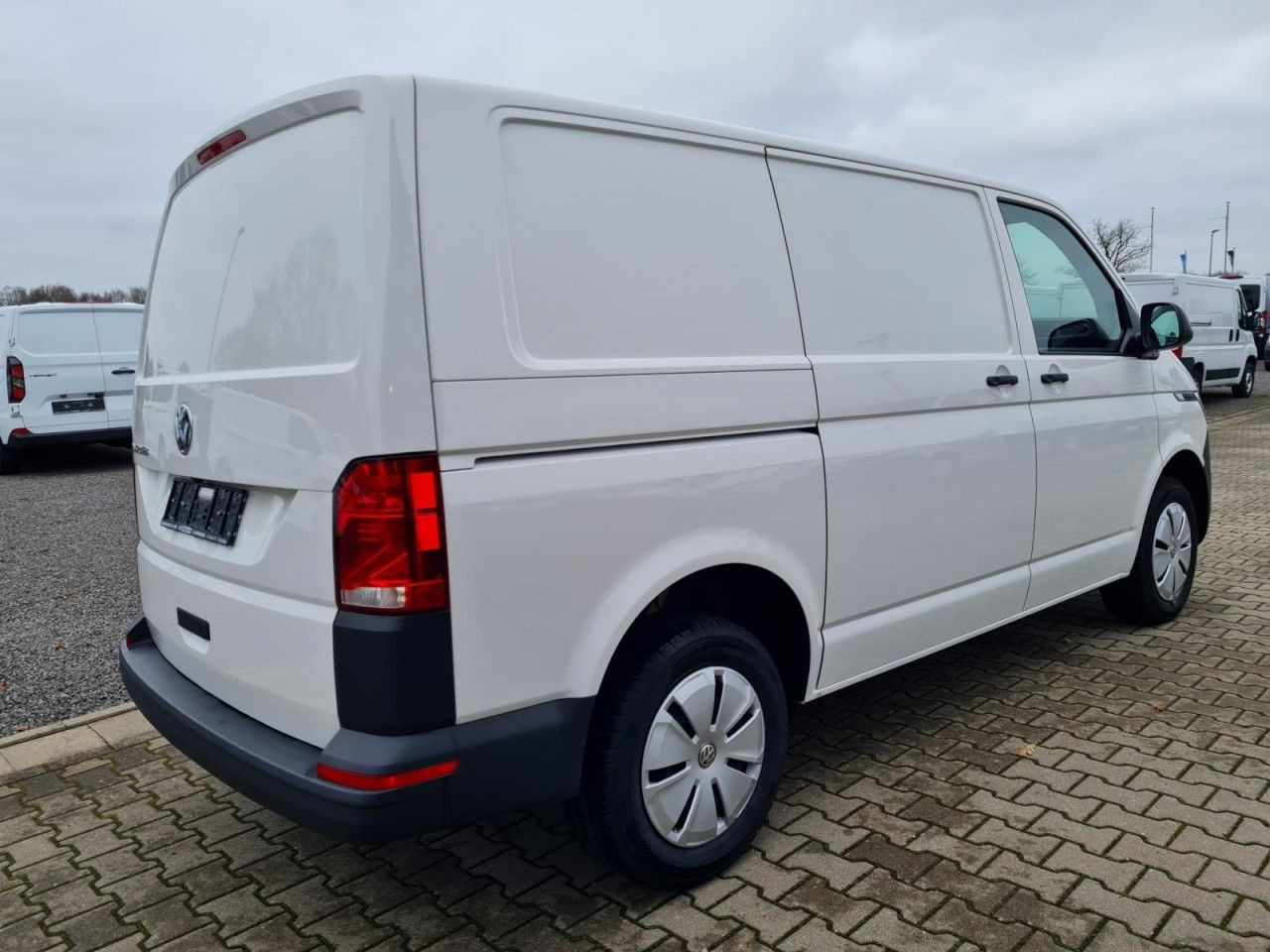 Volkswagen T6.1 Kasten L1 KR Heckklappe KAMERA KLIMA ALLWET - Μικρό βαν: φωτογραφία 4 Volkswagen T6.1 Kasten L1 KR Heckklappe KAMERA KLIMA ALLWET - Μικρό βαν: φωτογραφία 4