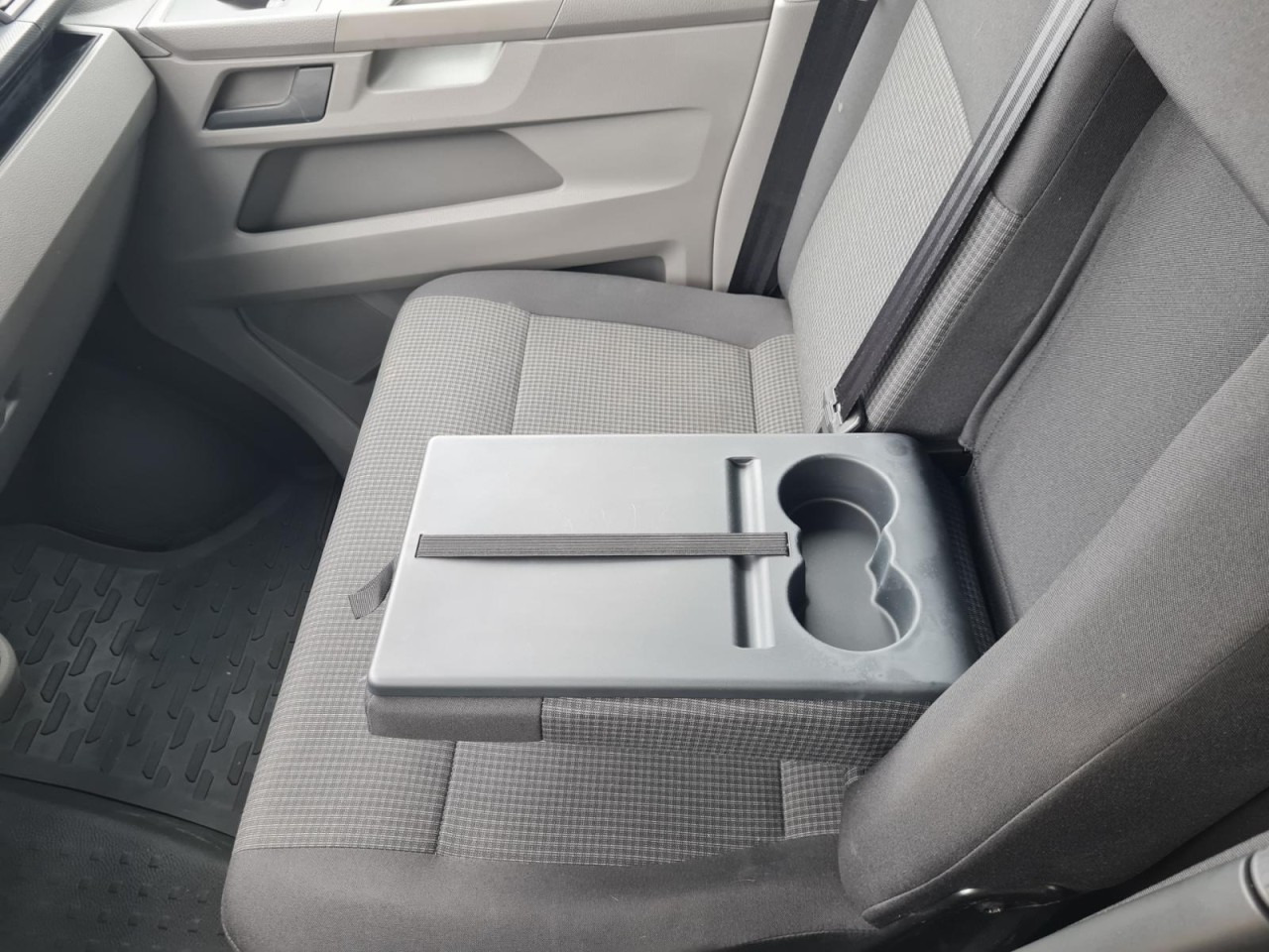 Μικρό βαν Volkswagen T6.1 Kasten lang Flügeltüren KLIMA KOMFORT TEMPOMAT: φωτογραφία 15 Μικρό βαν Volkswagen T6.1 Kasten lang Flügeltüren KLIMA KOMFORT TEMPOMAT: φωτογραφία 15