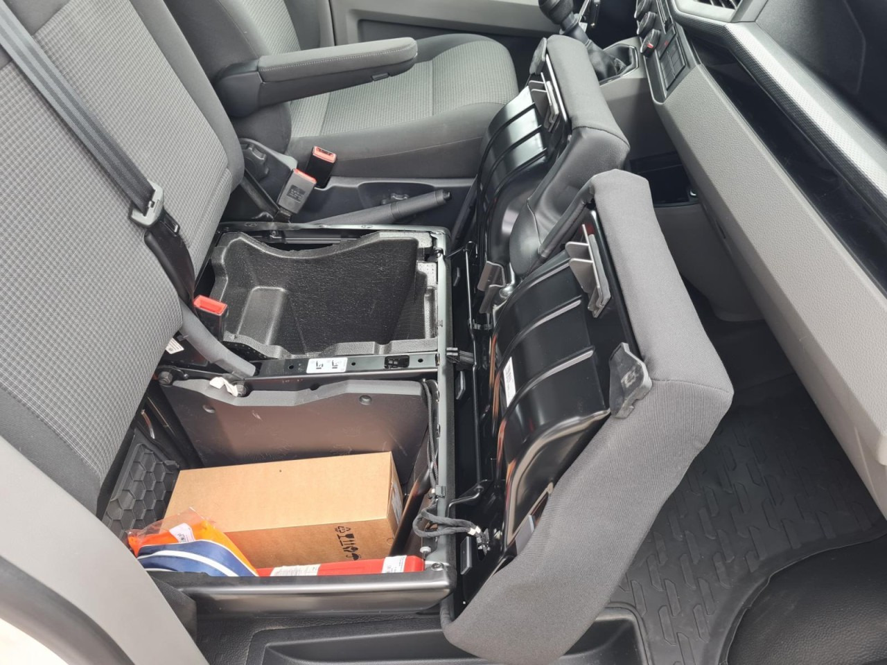 Μικρό βαν Volkswagen T6.1 Kasten lang Flügeltüren KLIMA KOMFORT TEMPOMAT: φωτογραφία 16 Μικρό βαν Volkswagen T6.1 Kasten lang Flügeltüren KLIMA KOMFORT TEMPOMAT: φωτογραφία 16