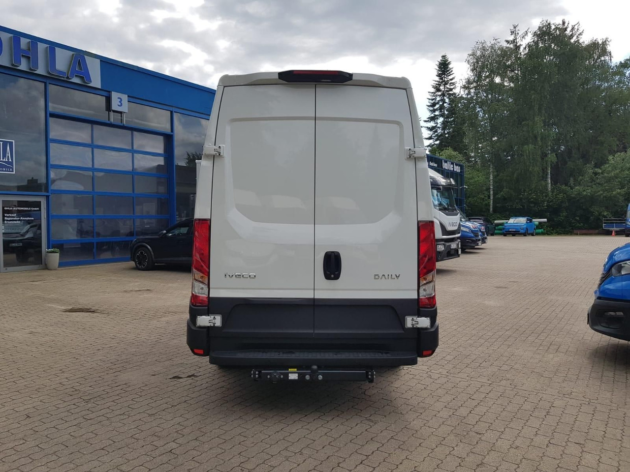 Iveco Daily 35S18HA8 V 3520L mit AHK, Rückfahrkamer... - Βαν: φωτογραφία 4 Iveco Daily 35S18HA8 V 3520L mit AHK, Rückfahrkamer... - Βαν: φωτογραφία 4