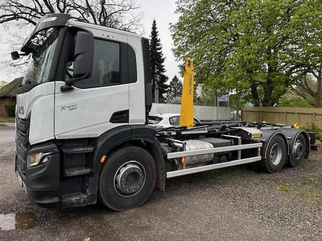 Iveco X-WAY AD280X46Y/PS ON Palfinger PH T20 SLD5 - Φορτηγό ανατρεπόμενο: φωτογραφία 4 Iveco X-WAY AD280X46Y/PS ON Palfinger PH T20 SLD5 - Φορτηγό ανατρεπόμενο: φωτογραφία 4
