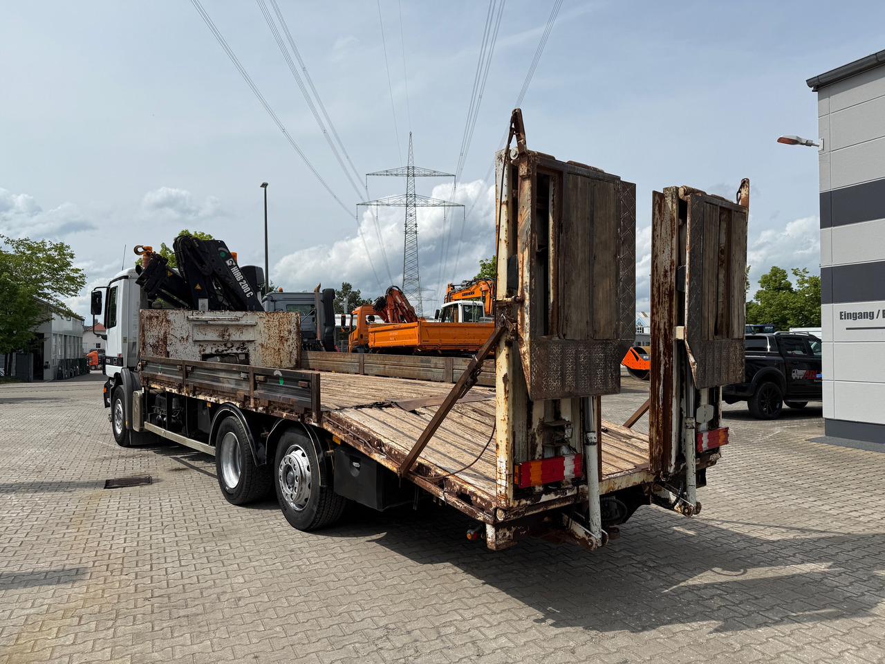 Mercedes-Benz 2535 Actros MP1 Baumaschinentransporter mit Kran und Rampen - Φορτηγό αυτοκινητάμαξα, Φορτηγό με γερανό: φωτογραφία 5 Mercedes-Benz 2535 Actros MP1 Baumaschinentransporter mit Kran und Rampen - Φορτηγό αυτοκινητάμαξα, Φορτηγό με γερανό: φωτογραφία 5