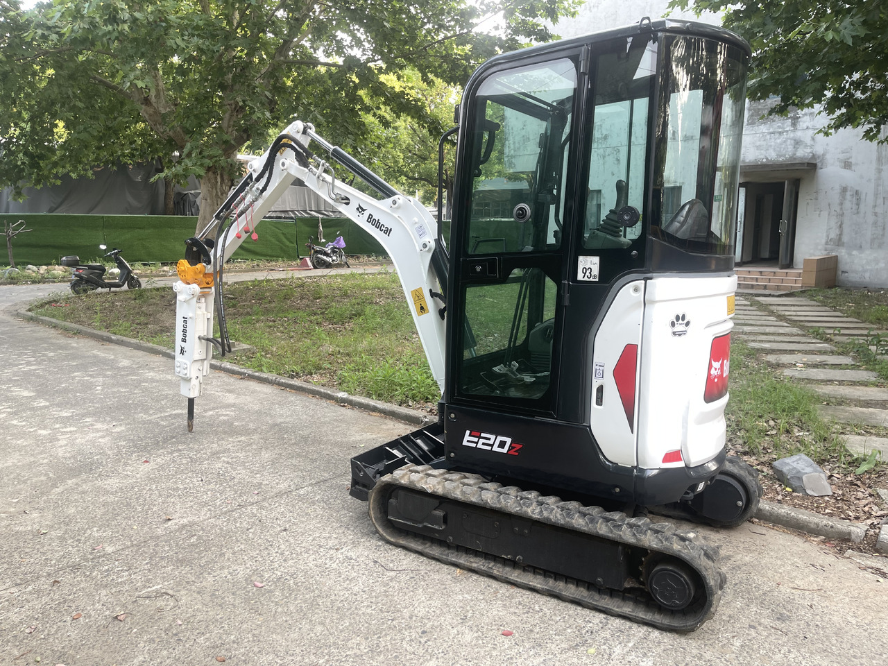 Bobcat E20Z - Μίνι εκσκαφέας: φωτογραφία 2 Bobcat E20Z - Μίνι εκσκαφέας: φωτογραφία 2