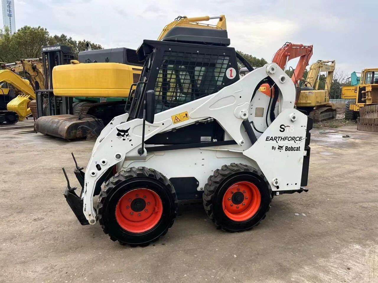 Bobcat S18 - Φορτωτής πλάγιας ολίσθησης: φωτογραφία 5 Bobcat S18 - Φορτωτής πλάγιας ολίσθησης: φωτογραφία 5