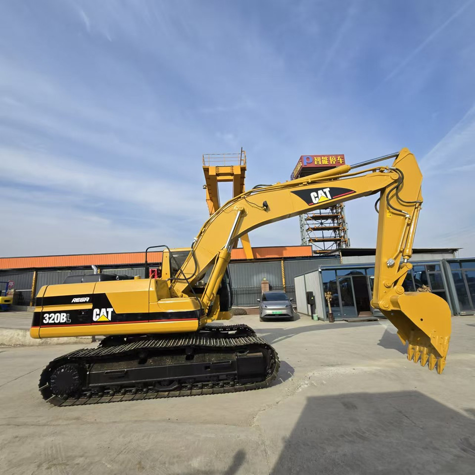 CATERPILLAR 320BL - Εκσκαφέας: φωτογραφία 2 CATERPILLAR 320BL - Εκσκαφέας: φωτογραφία 2