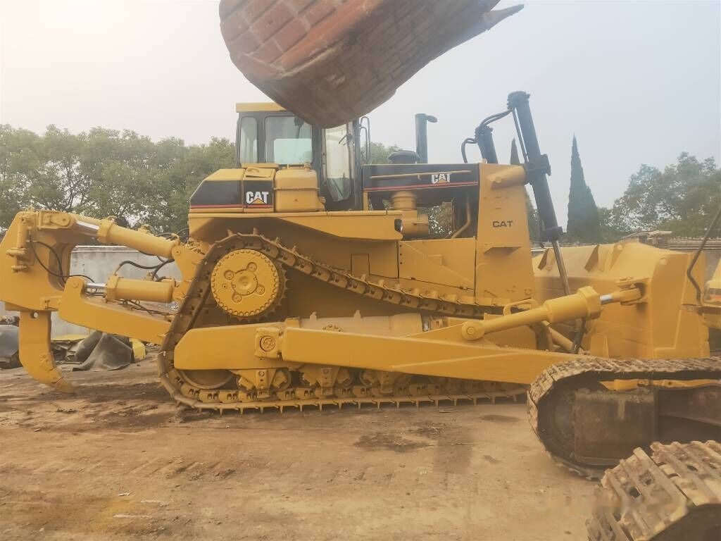 Caterpillar D 9 N - Μπουλντόζα: φωτογραφία 1 Caterpillar D 9 N - Μπουλντόζα: φωτογραφία 1
