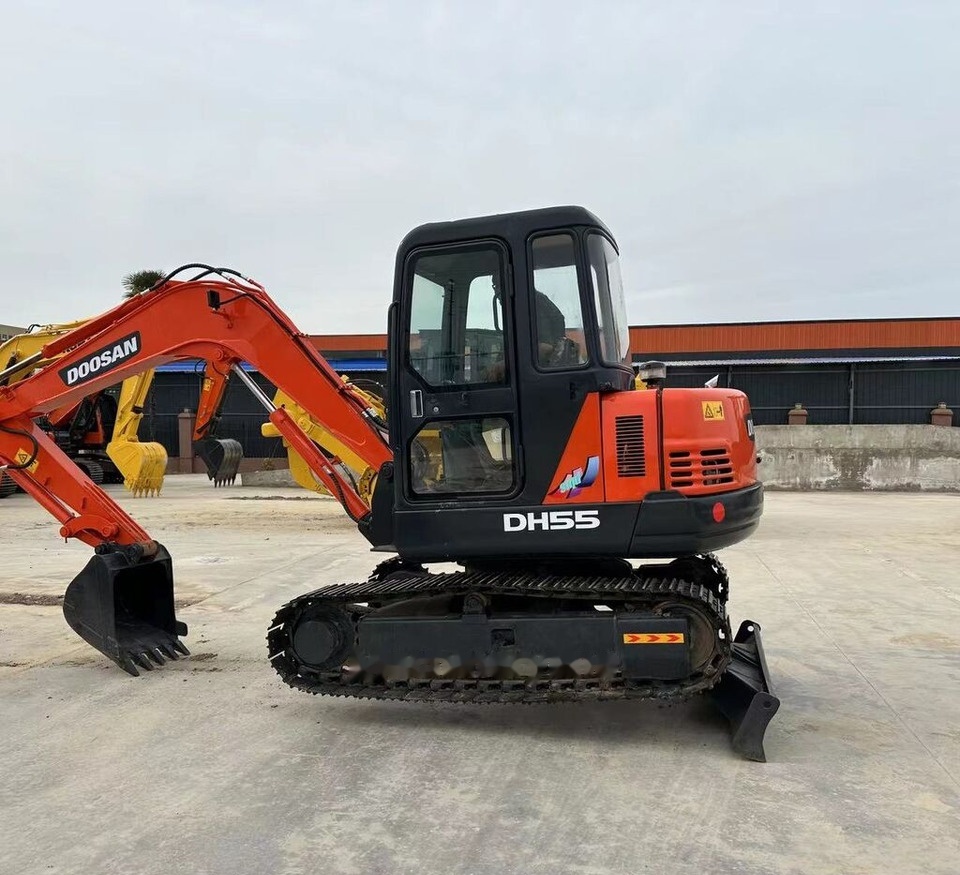 Doosan DH55 - Μίνι εκσκαφέας: φωτογραφία 4 Doosan DH55 - Μίνι εκσκαφέας: φωτογραφία 4
