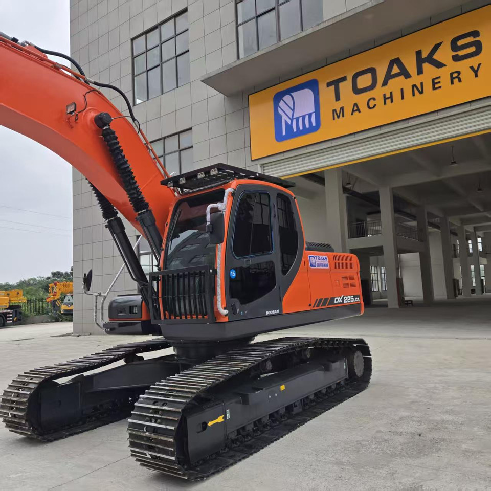 Doosan DX225 - Εκσκαφέας: φωτογραφία 3 Doosan DX225 - Εκσκαφέας: φωτογραφία 3