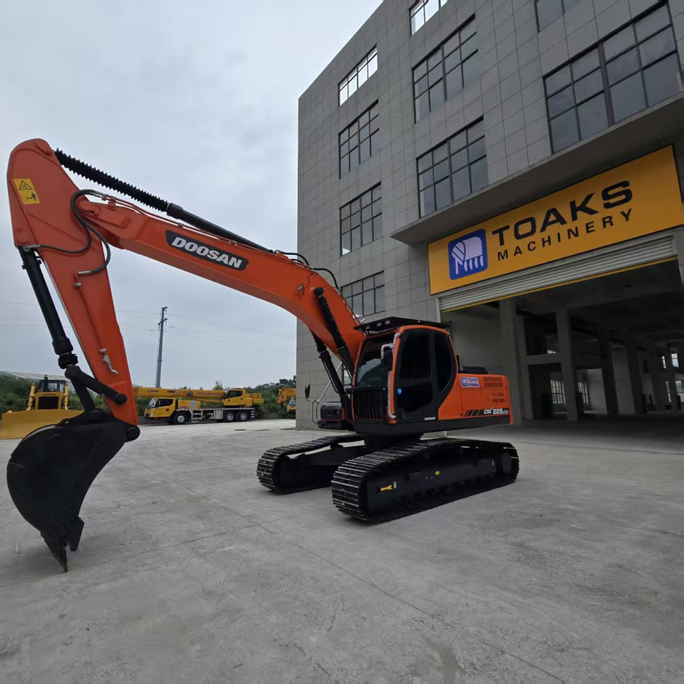 Doosan DX225 - Εκσκαφέας: φωτογραφία 2 Doosan DX225 - Εκσκαφέας: φωτογραφία 2
