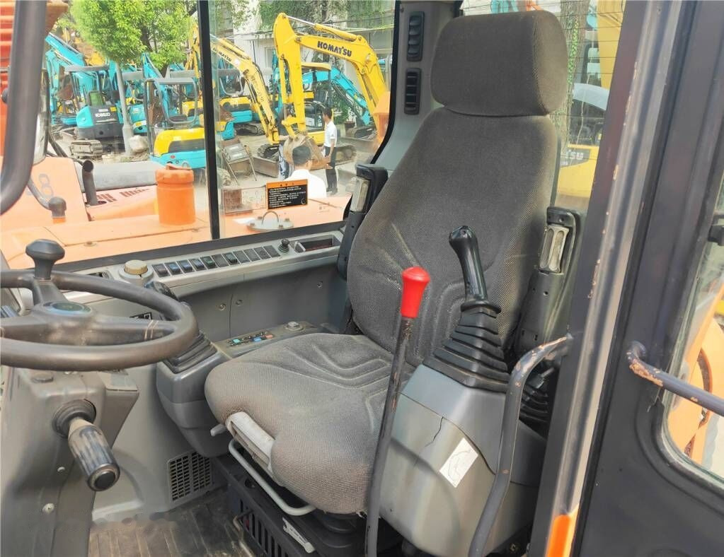 Doosan DX60 W - Τροχοφόρος εκσκαφέας: φωτογραφία 4 Doosan DX60 W - Τροχοφόρος εκσκαφέας: φωτογραφία 4