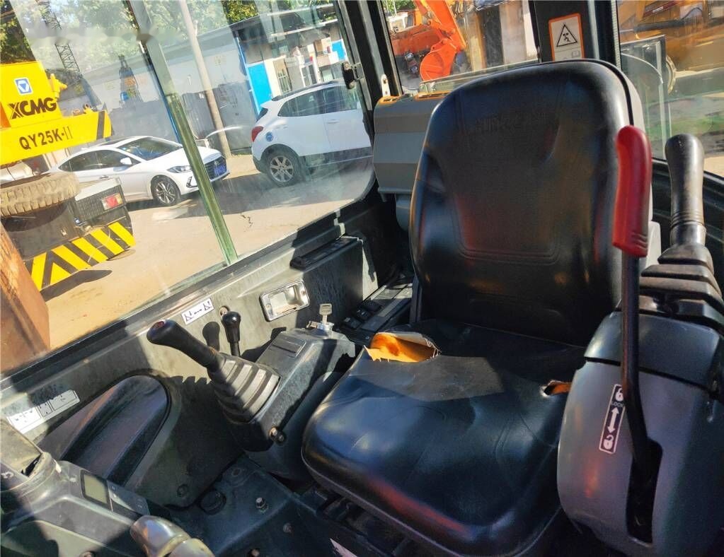 Hitachi ZX55UR - Μίνι εκσκαφέας: φωτογραφία 4 Hitachi ZX55UR - Μίνι εκσκαφέας: φωτογραφία 4