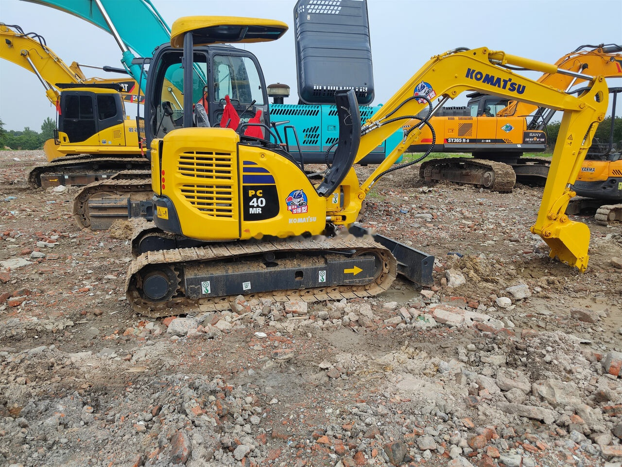 Komatsu PC40MR - Ερπυστριοφόρος εκσκαφέας: φωτογραφία 4 Komatsu PC40MR - Ερπυστριοφόρος εκσκαφέας: φωτογραφία 4