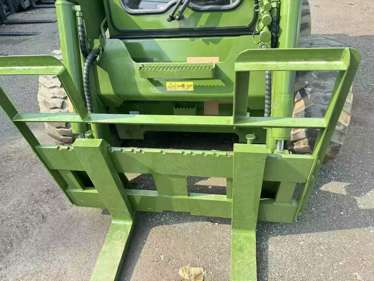 LIUGONG 375B - Φορτωτής πλάγιας ολίσθησης: φωτογραφία 5 LIUGONG 375B - Φορτωτής πλάγιας ολίσθησης: φωτογραφία 5