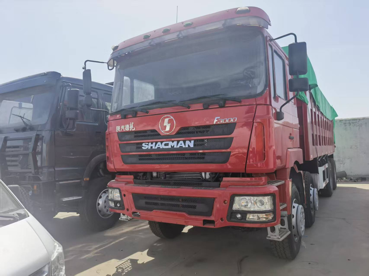 Shacman F3000 8*4 Dump truck - Φορτηγό ανατρεπόμενο: φωτογραφία 1 Shacman F3000 8*4 Dump truck - Φορτηγό ανατρεπόμενο: φωτογραφία 1