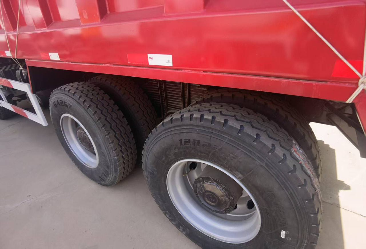 Shacman F3000 8*4 Dump truck - Φορτηγό ανατρεπόμενο: φωτογραφία 5 Shacman F3000 8*4 Dump truck - Φορτηγό ανατρεπόμενο: φωτογραφία 5